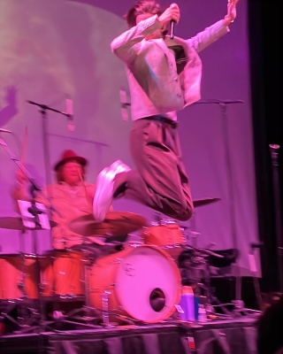 055.jpeg