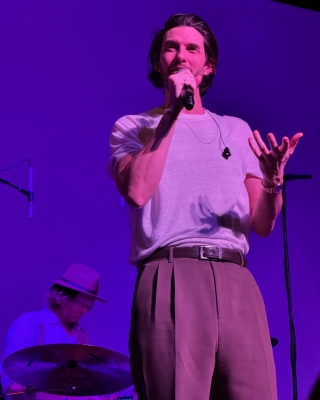 058.jpeg