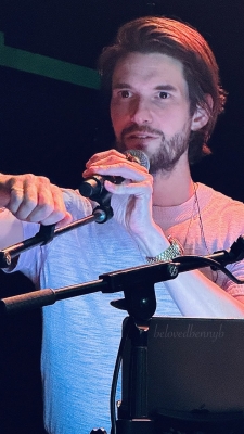 072.jpeg