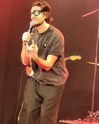 156.jpg