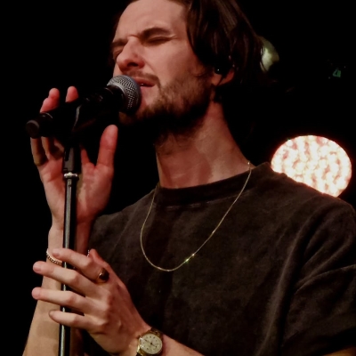 140.jpg