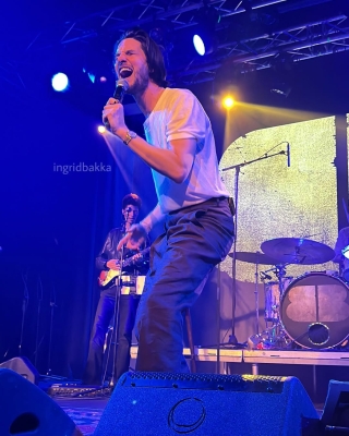 076.jpeg