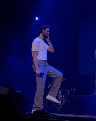 206.jpg